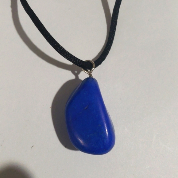 Natural Blue Stone Pendant Necklace on Black Cord - Unisex Bohemian Jewelry - Picture 6 of 7